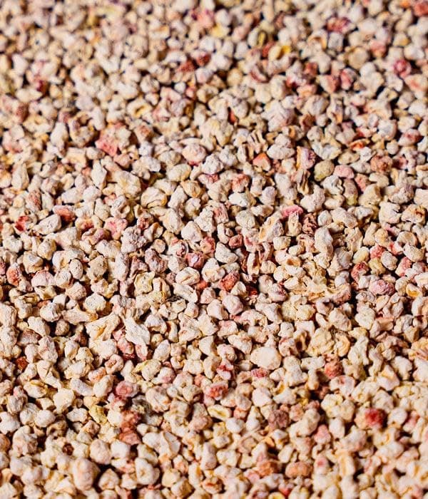 Tranquille - Litière végétale agglomérante Vegecompost 4 litres pour chat - Offre de 8 sacs